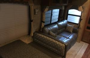 2016 Sierra 28RLS - BLUE MOON NIGHTS