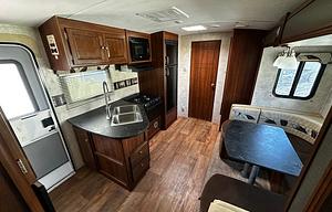 Rolling Retreat Mini 22