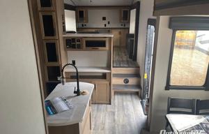 2023 Forest River RV Cherokee Arctic Wolf Suite 3910 RV rental photo 1