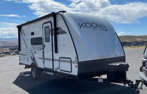 NEW Dutchman Kodiak Cub 175BH (Never rented)