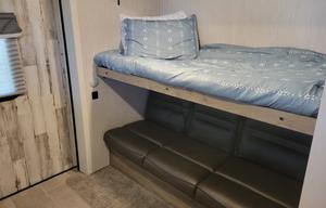 2021 Puma 31' Bunkhouse