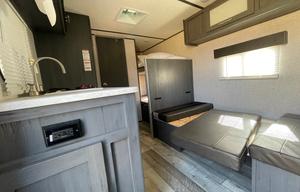 Campventure Cruiser: Family Fun on Wheels!