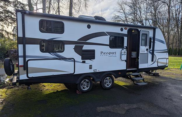 2016 Keystone RV Passport 2400BH Grand Touring (B)