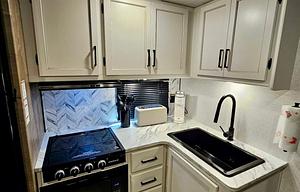 Break - Brand-New Bunkhouse Built for Family