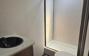 ⭐ 2025 Coleman Light• Delivery Available •Like New