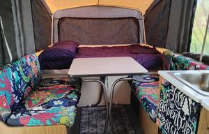 1999 Coleman The Destiny Series Taos