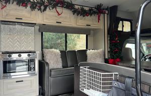 2023 Forest River RV Sunseeker LE 3250DSLE Ford