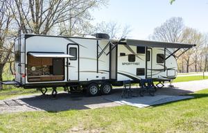 2016 Venture RV SportTrek 320VIK