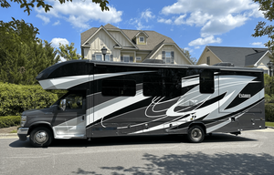 'Maverick' Sleeps 8! Loaded with Comfort Amenities