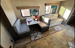 2019 Dutchmen RV Coleman Lantern LT Series 17RD