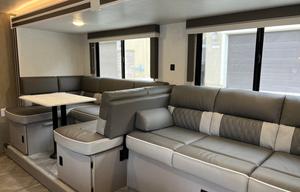 2023 Wildwood X-Lite w/ Bunk Bedroom