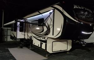 Kevin's Luxury Moon Buggy