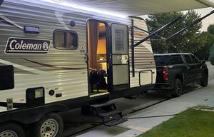 2017 Dutchmen RV Coleman Lantern Series 244BH