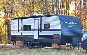 2024 Keystone RV Hideout 24BHSWE RV rental photo 1