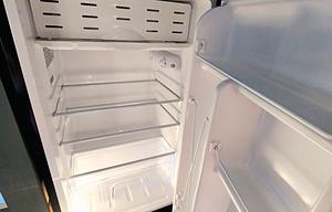 “The Cozy Nook Pet friendly RV Rental”.