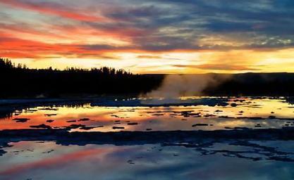 Old Faithful Inn