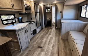 2025 Catalina Coachmen 261BHS **15% Discount**
