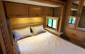 Thor Motor Coach Freedom Elite 22FE