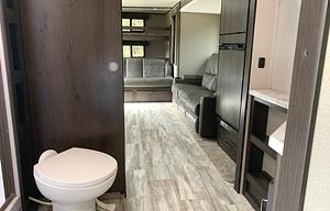 Camp in luxury! Sleeps 6 - 9