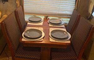 2010 Keystone Montana 5th wheel 3150 RL