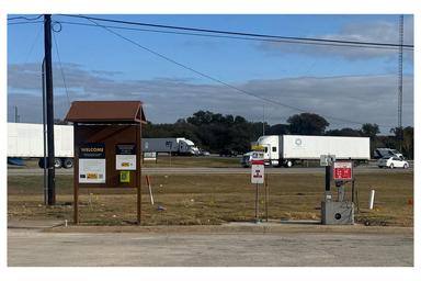 Love's RV Hookup-Hearne TX 375