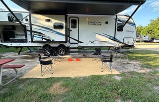 Bella: Clean, spacious & adventure-ready