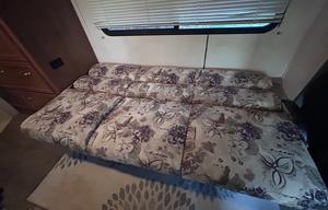 2002 Catalina 22FB RV rental photo 12