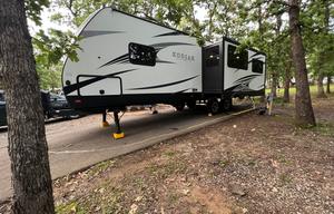 Waylon’s Double Slide living room pet friendly RV with 2 cold AC’s!