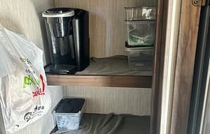 2019 Arctic Wolf 305ML6 | Sleeps 6 | 2 A/C