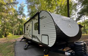 BRAND NEW & Family Friendly Travel Trailer