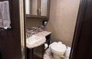 2017 Thor Motor Coach Freedom Elite 30FE