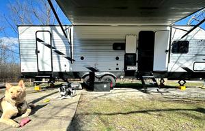 Fully Loaded Bunkhouse, Dog Friendly