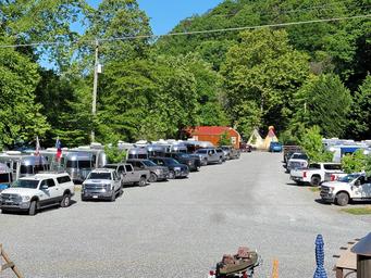 Grumpy Bear RV Park and Campground