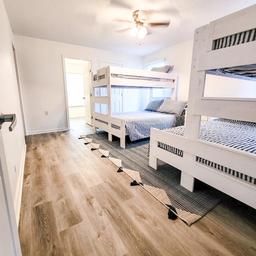 I'm on Vacation - Lodge + RV Retreat