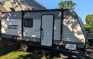 2021 Dutchmen RV Coleman Lantern LT Series 17B RV rental photo 1