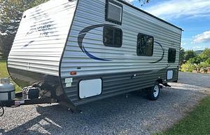 2017 Z 1 Lite ZT19BH RV rental photo 10