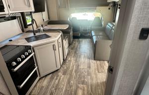 2025 Thor Motor Coach Geneva 31VT