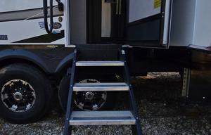 2023 Jayco North Point 382FLRB