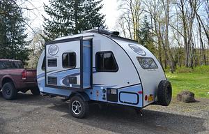 2018  R Pod RP-177 The Blue frog Fall pricing