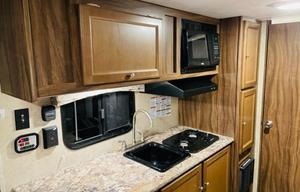 2017 Viking Ultra-Lite 17BH