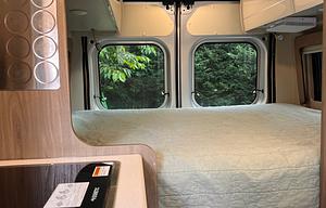 Adventure-Ready 2022 Tellaro | King Bed | WiFi