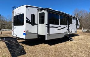2022 Keystone RV Cougar 368MBI