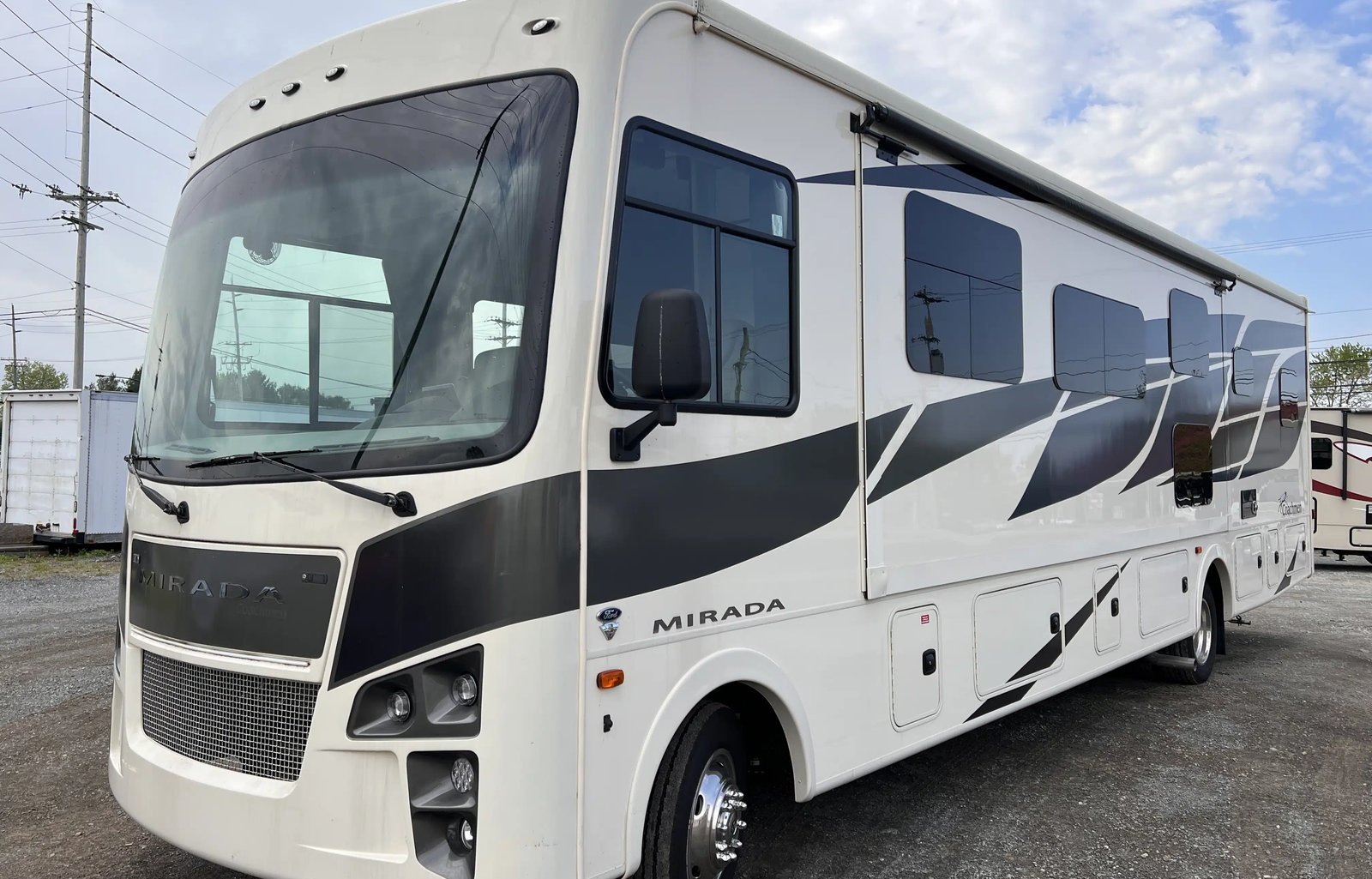 Luxury Bunkhouse Class A