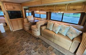 Beautiful 2011 Thor Four Winds Hurricane 32A