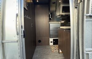Twyla the Twinky - 2021 Airstream Caravel 22FB