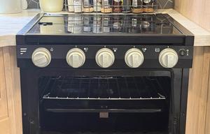 King Bed Family Bunkhouse — Fully Stocked