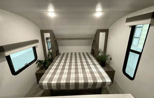 2022 Family Bunkhouse **Sleeps 9**