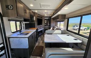 2022 FR3 34DS Class-A(Gas) Sleeps Up to 8 + Tent