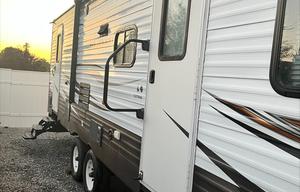 2017 Forest River RV Wildwood 27TDSS