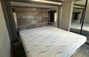 2021 Keystone RV Montana High Country 385BR RV rental photo 19
